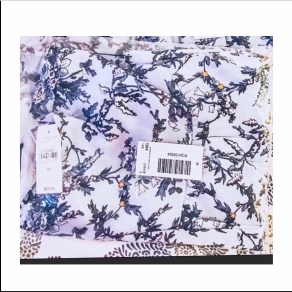 LOFT Frosted Branch Cold Shoulder Top Medium NWT - Picture 4 of 5